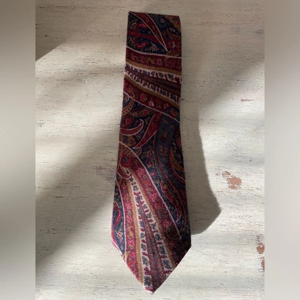 Polo Ralph Lauren Vintage Wide Paisley Print Cashmere Tie in Earth Tones (Multi)